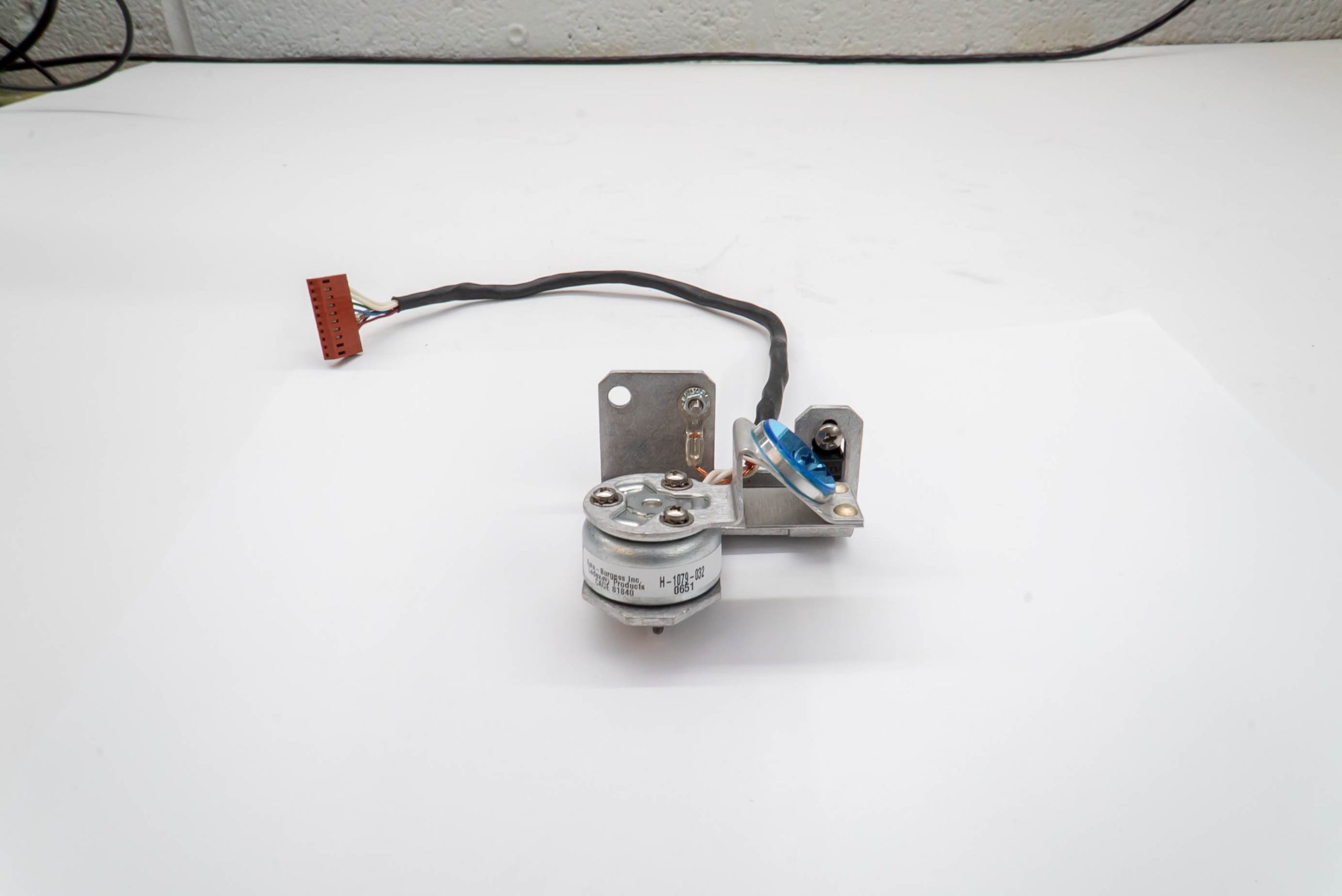 CYNOSURE MEDLITE C6 SHUTTER MODULE CYCN3009 - Image 4